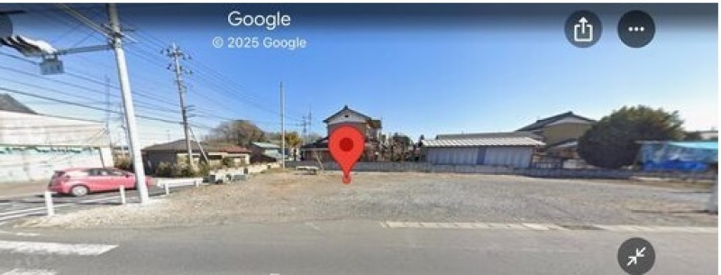 館林市上三林町の幹線道路の角地